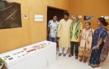 অদেখা ফাউন্ডশনের মনজিল চিত্র প্রদর্শনীর উদ্বোধন