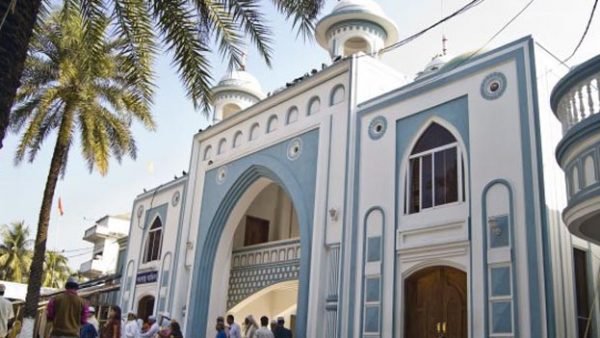হজরত শাহজালালের (রহ.) ওরস শুরু, মুখর মাজার প্রাঙ্গণ