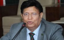 ফেসবুকে ‘সুখবর’ জানালেন পররাষ্ট্রমন্ত্রী