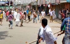 উপজেলা নির্বাচন : ভোটকেন্দ্রের বাইরে দুই পক্ষের সংঘর্ষে নিহত ১