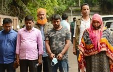 এটিএম বুথের সফ্‌টওয়্যারের সংযোগ বিচ্ছিন্ন করে আড়াই কোটি টাকা আত্মসাৎ