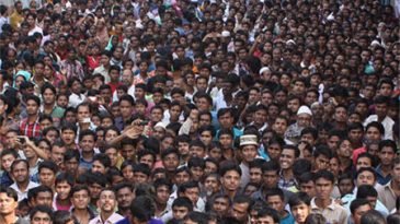 দেশের মানুষের গড় আয়ু বেড়ে ৭২.৮ বছর