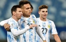 মেসিময় ম্যাচে আর্জেন্টিনার গোল উৎসব