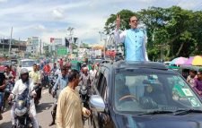 সিলেট-৩ আসন উপনির্বাচনে  আনুষ্ঠানিক প্রচারণা শুরু করলেন জাতীয় পার্টির আতিক