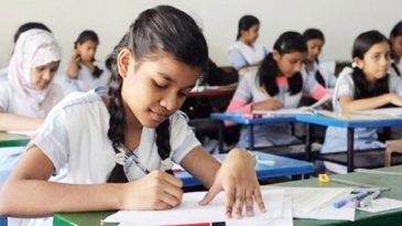 ঝরেপড়া শিক্ষার্থীদের তালিকা করছে সরকার