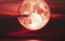 আগামীকাল দেখা যাবে ‘স্ট্রবেরি মুন’