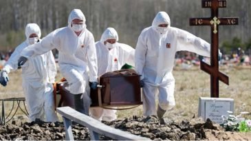 বিশ্বে করোনায় আরও ৭ হাজারের বেশি মৃত্যু