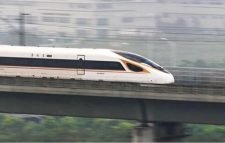 চীনে ট্রেনের আঘাতে নিহত ৯