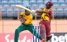 ক্যারিবীয়দের হারিয়ে টি-টোয়েন্টি সিরিজ দক্ষিণ আফ্রিকার
