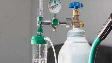 করোনা পরিস্থিতি ‘ভয়াবহ’, অক্সিজেন-বেড বাড়ানোর নির্দেশ