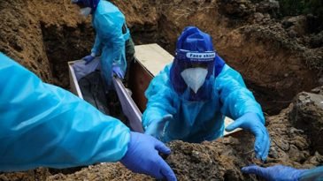 মালয়েশিয়ায় ধর্মঘটে যাচ্ছেন কয়েক হাজার জুনিয়র ডাক্তার