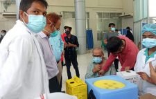 করোনার টিকা নিলেন রিজভী