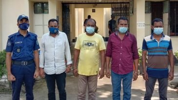 তাহিরপুরে তক্ষক চক্রের চার সদস্য গ্রেপ্তার