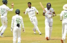 মিরাজ-সাকিবের স্পিনে কুপোকাত জিম্বাবুয়ে