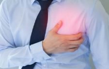 যে কারণে পুরুষদেরও হতে পারে স্তন ক্যান্সার