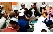 অধ্যাপক আলী আশরাফ এমপি রোগমুক্তি কামনায় দোয়া ও মিলাদ