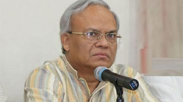 সরকার টিকা নিয়ে নাটক করছে: রিজভী