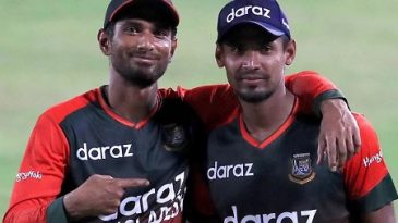 মোস্তাফিজকে কৃতিত্ব দিলেন রিয়াদ