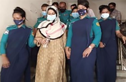 মডেল মৌ ফের দু’দিনের রিমান্ডে