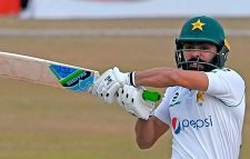 সেই ফাওয়াদ আলম গড়লেন অনন্য রেকর্ড