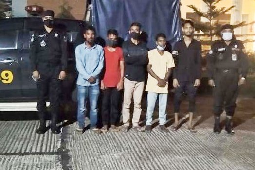 জালালাবাদ থেকে পাঁচ গাঁজা কারবারি আটক