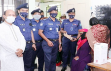 গণটিকাদান কর্মসূচি পরিদর্শন করলেন সিলেট রেঞ্জের ডিআইজি