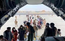 কাবুল বিমানবন্দরের বাইরে অপেক্ষায় ১৫ বাংলাদেশি