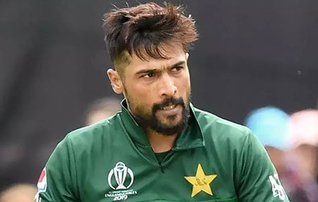 মিসবাহ-ওয়াকারের পদত্যাগে অবসর ভাঙলেন আমির