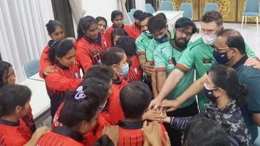 ম্যাচ জিতলেই ৩ হাজার ডলার পুরস্কার পাবেন সাবিনারা