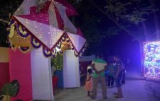 ৫ লাখ টাকা কাবিনে দাদিকে বিয়ে করলেন নাতি!