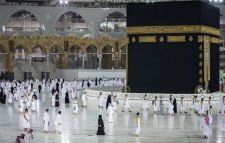 ওমরা পালনে সিনোফার্মের টিকা নিয়ে জটিলতার অবসান