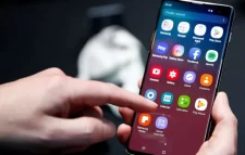 বিশেষ অ্যাপের মাধমে ব্যবহারকারীর ব্যক্তিগত তথ্য ফাঁস করতে পারে