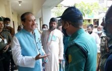 নিজের ভোট খুঁজে পেলেন না জাপা প্রার্থী আতিক