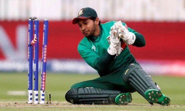 টি-টোয়েন্টিতে আর গ্লাভস হাতে দেখা যাবে না মুশিকে