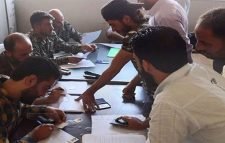 সিরিয়ায় শত শত সন্ত্রাসীর অস্ত্র সমর্পণ