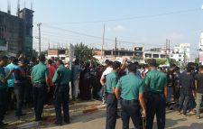 দক্ষিণ সুরমায় কলেজের ছাত্র রাহাত হত্যাকারীদের গ্রেপ্তারের দাবিতে চন্ডিপুলে অবরোধ