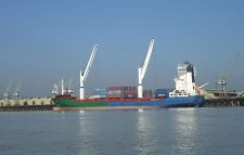 চট্টগ্রাম বন্দরে বিদেশি জাহাজের দুই নাবিকের আকস্মিক মৃত্যু