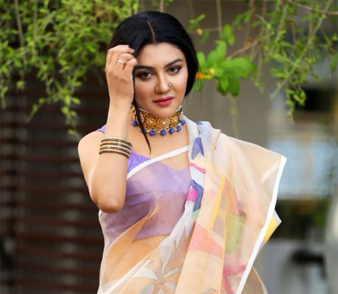 ফের কলকাতায় জয়া