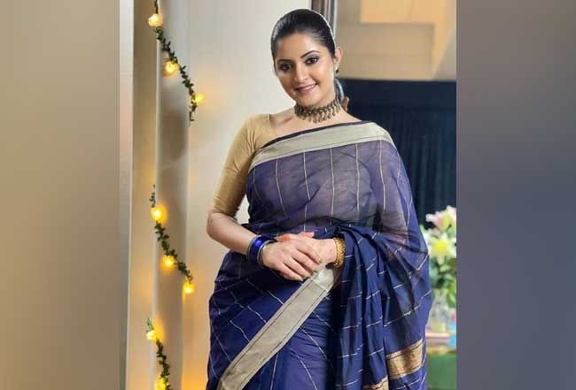 শুটিংয়ে ফিরলেন পরীমনি