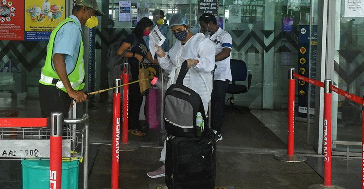 করোনার টিকা ছাড়াই আসা যাবে বাংলাদেশে