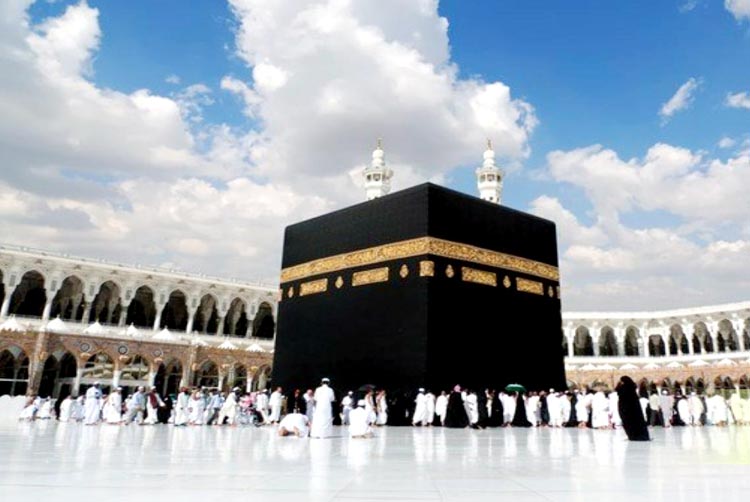 ‘মসজিদুল হারামে নামাজ আদায়ে পূর্ণ ডোজ ভ্যাকসিন বাধ্যতামূলক’