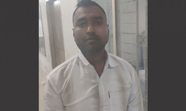ভুয়া এএসপি পরিচয়ে বিয়ে করতে গিয়ে যুবক আটক