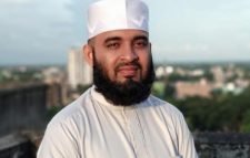 যুক্তরাজ্যে ঢুকতে দেয়া হয়নি মিজানুর রহমান আজহারীকে