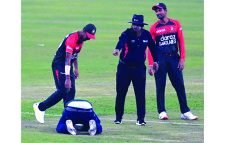 মোস্তাফিজকে বিপদে ফেললেন দর্শক