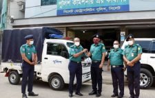 দক্ষিণ বিভাগকে নতুন পিকাপ গাড়ী প্রদান করলেন : কমিশনার মো. নিশারুল আরিফ