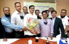 সাংবাদিক ছামির মাহমুদকে রোটারি ক্লাব অব সিলেট হোয়াইট স্টোনের সংবর্ধনা