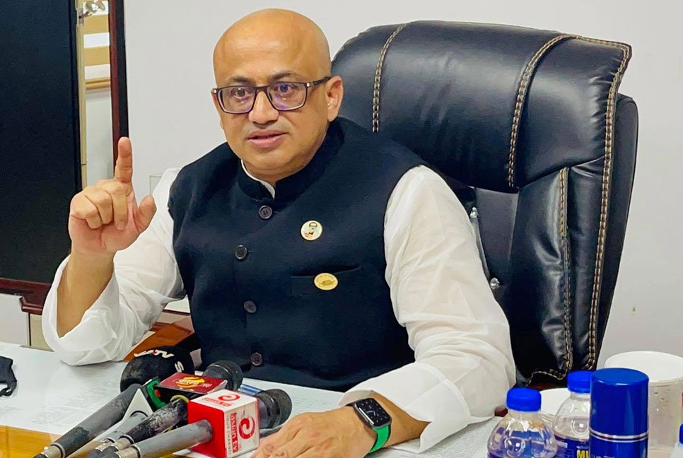 পাকিস্তান ক্রিকেটারদের পতাকা উত্তোলন মেনে নেয়া যায় না : তথ্য প্রতিমন্ত্রী