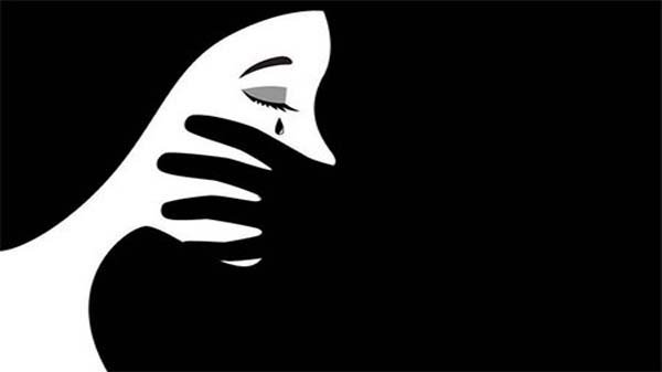 চলন্ত বাসে তরুণীকে ধর্ষণচেষ্টা