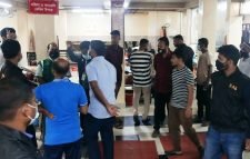 র‍্যাবের অভিযানে ভোজনবাড়ি বন্ধ, পাঁচ ভাই-পানসীতে জরিমানা