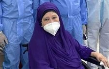 খালেদা জিয়াকে সুচিকিৎসার জন্য অনতিবিলম্বে বিদেশে পাঠানোর আহ্বান ২৩ বিশিষ্ট নাগরিকের